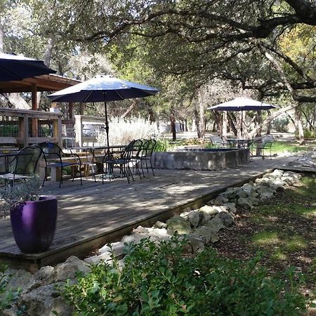 Wimberley Inn & Bar Exterior photo